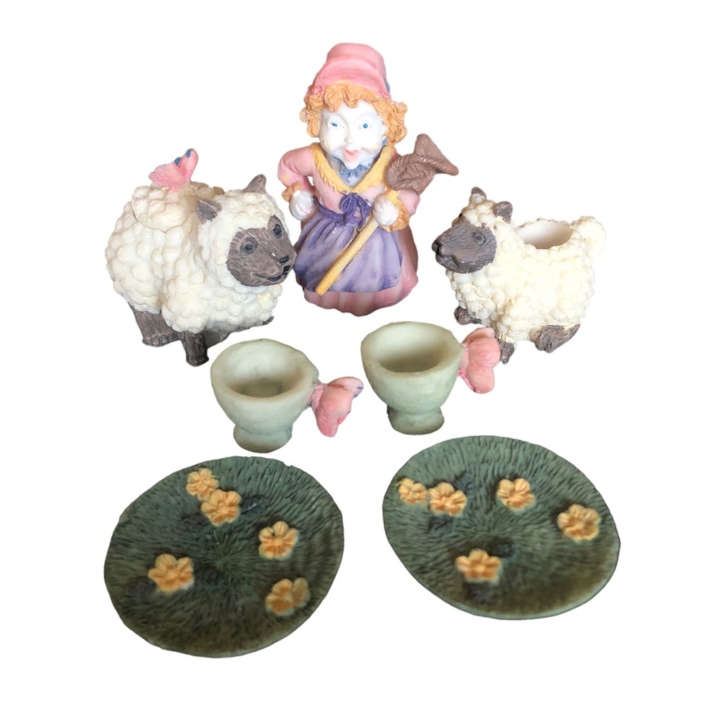 Little Bo Peep Miniature Tea Set - Picture 4 of 9
